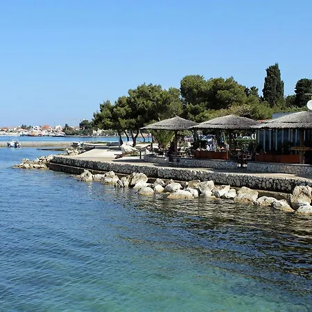 With A Parking Space - 14114 Daire Zadar