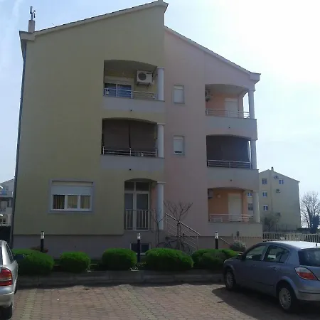 With A Parking Space - 14114 Appartement Zadar