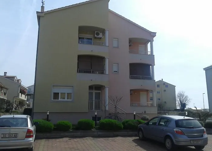 With A Parking Space - 14114 Appartement Zadar