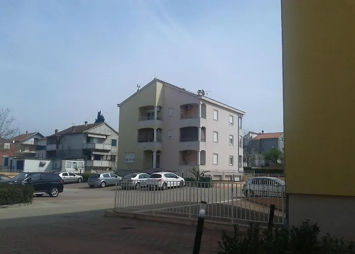 With A Parking Space - 14114 Appartement Zadar