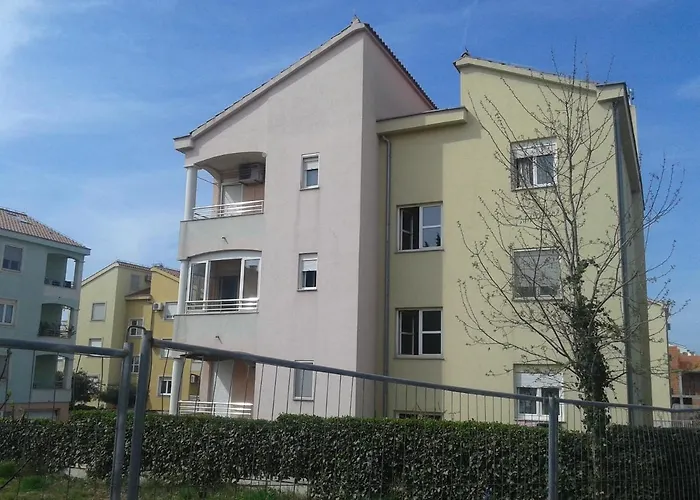 With A Parking Space - 14114 Appartement *