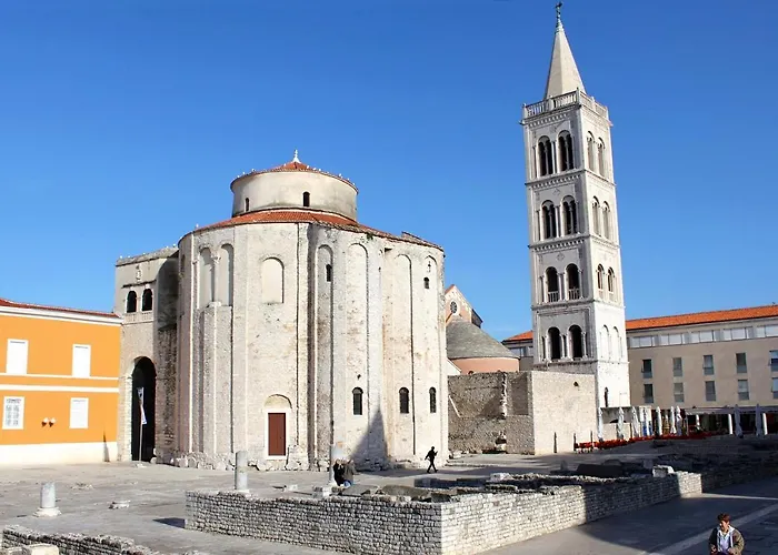 With A Parking Space - 14114 *